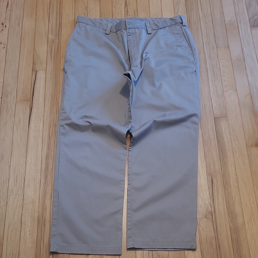 5.11  Kahki Pants 42x32 Mens